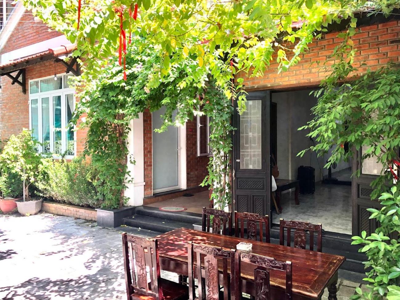 Q'Tropical Garden Homestay Хуе Екстериор снимка